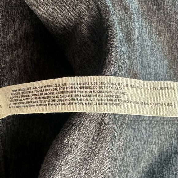 Free People FP Movement Halo Cut Out Leggings Size Large Charcoal Gray 189 - Picture 8 of 13